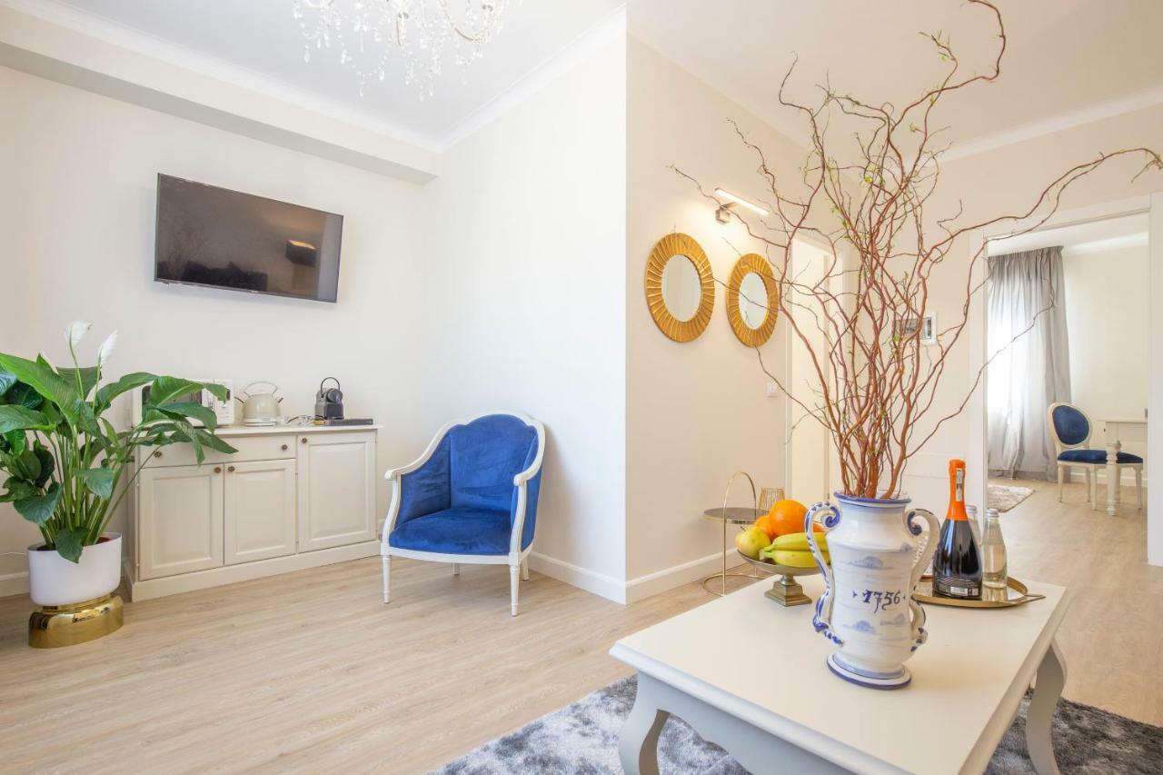 Crys: Apartments, Holiday, Business, Blu فيرونا المظهر الخارجي الصورة